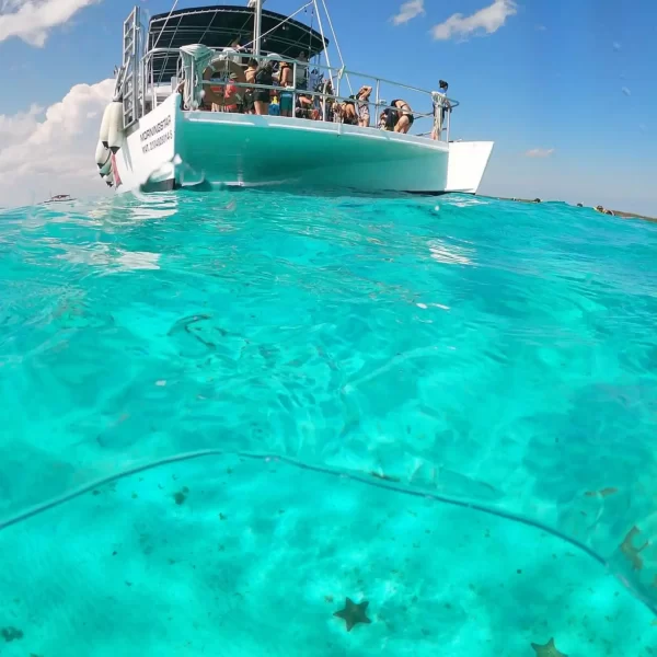 Cozumel el Cielo VIP Tour en Catamarán Todo Incluido - Imagen 7