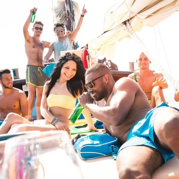Tour a ISLA MUJERES en Catamaran TODO Incluido + CLUB DOLPHIN DISCOVERY - Imagen 17